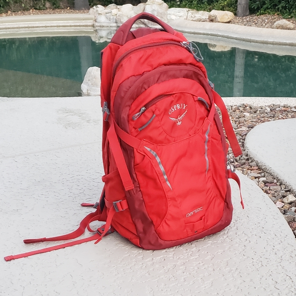 Osprey backpack Parsec red EUC